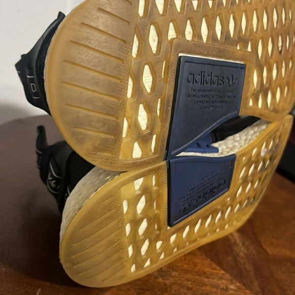 🔥🔥 ADIDAS NMD R2 Women Low-Top Sneakers - Black/Blue - Sz 7 - Good Condition - Picture 12 of 14